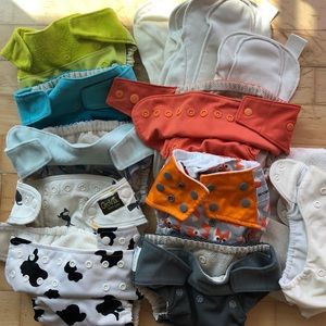 Lots of Cloth Diapers - grovia brand mainly !!